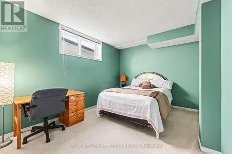168 Springwater Drive South Ottawa ON K2M 2A1
