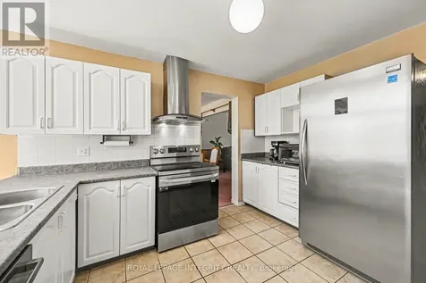 168 Springwater Drive South Ottawa ON K2M 2A1