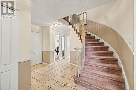168 Springwater Drive South Ottawa ON K2M 2A1