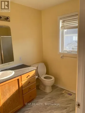 1001 Capreol Street Ottawa ON K4A 4Z6