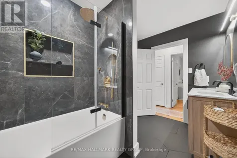 1081 Foley Avenue Ottawa ON K1G 2R4