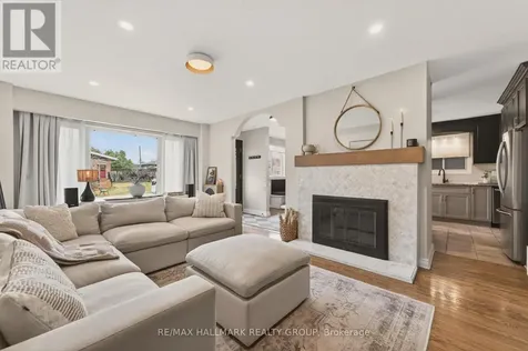 1081 Foley Avenue Ottawa ON K1G 2R4