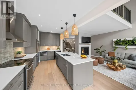 84 Warrior Street Ottawa ON K2V 0M2