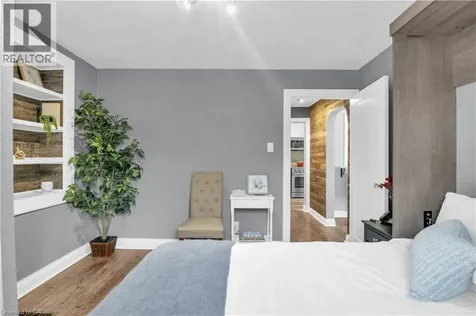 296 Weber Street East Kitchener ON N2H 1G2