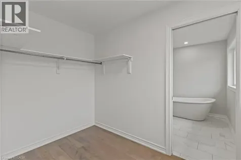 150 Hodgkins Avenue Thorold ON L2V 1M1