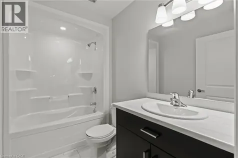 150 Hodgkins Avenue Thorold ON L2V 1M1