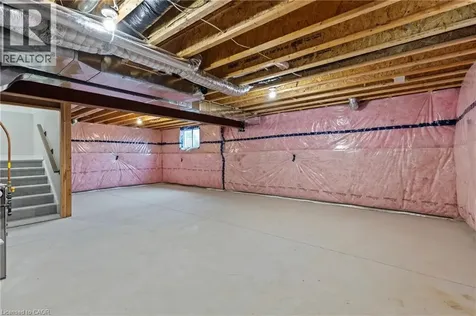 150 Hodgkins Avenue Thorold ON L2V 1M1
