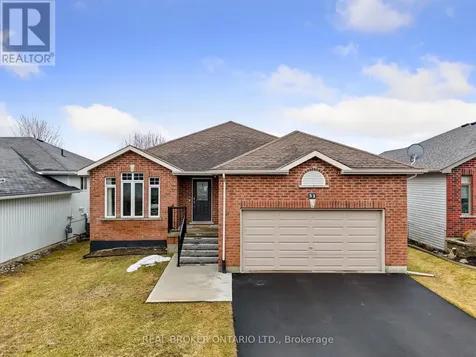31 Fox Den Drive Brighton ON K0K 1H0