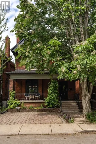 44 St Clair Avenue Hamilton (gibson) ON L8M 2N3