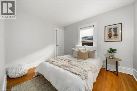 20 Wells Avenue Brantford ON N3R 4J2
