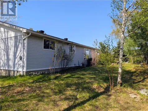 235 Mississauga Avenue Elliot Lake ON P5A 1E3