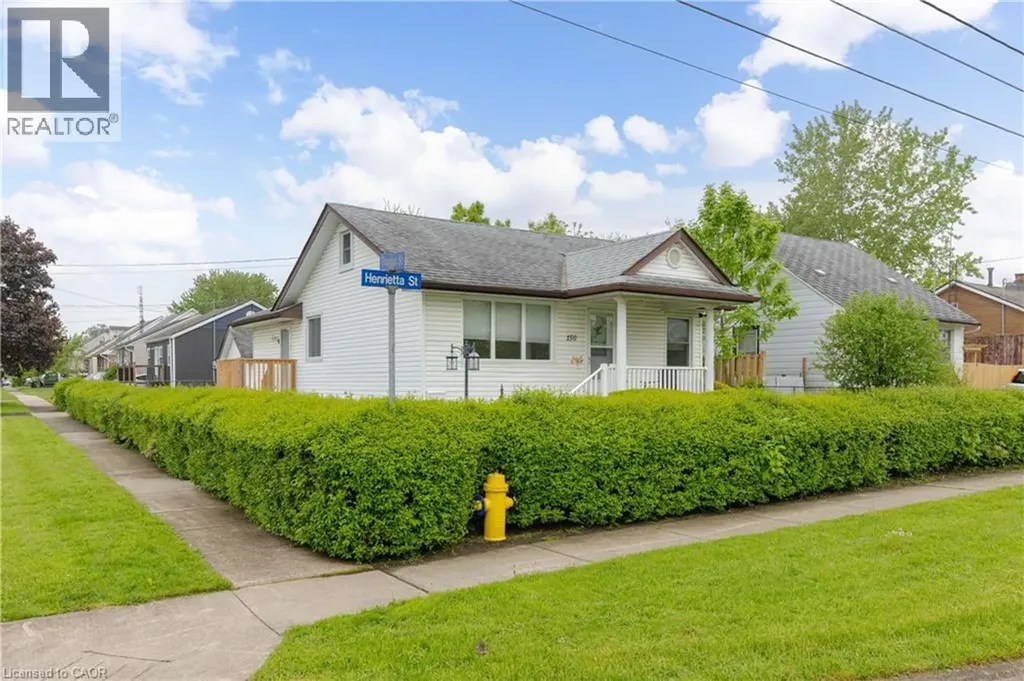 150 Henrietta Street Fort Erie ON L2A 2J9
