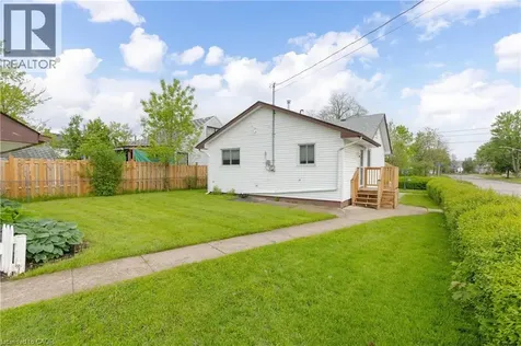 150 Henrietta Street Fort Erie ON L2A 2J9