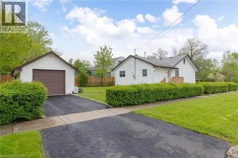 150 Henrietta Street Fort Erie ON L2A 2J9