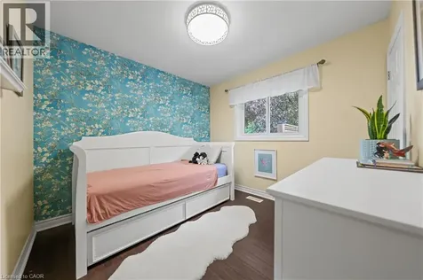 306 Normandy Avenue Waterloo ON N2K 1X7