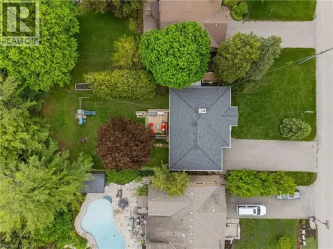 306 Normandy Avenue Waterloo ON N2K 1X7