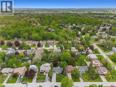 306 Normandy Avenue Waterloo ON N2K 1X7