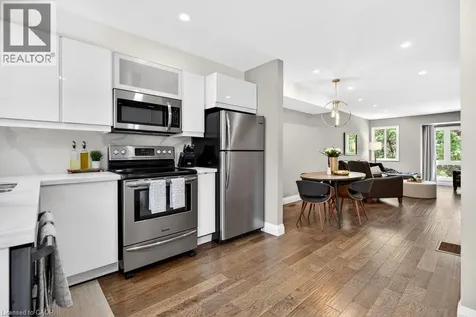 895 Maple Avenue Burlington ON L7S 2H7