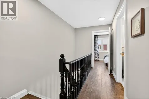 895 Maple Avenue Burlington ON L7S 2H7