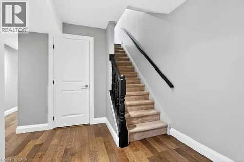 895 Maple Avenue Burlington ON L7S 2H7