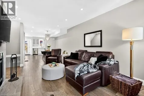 895 Maple Avenue Burlington ON L7S 2H7