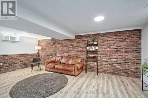 39 Ponsford Place St. Thomas ON N5P 4J8