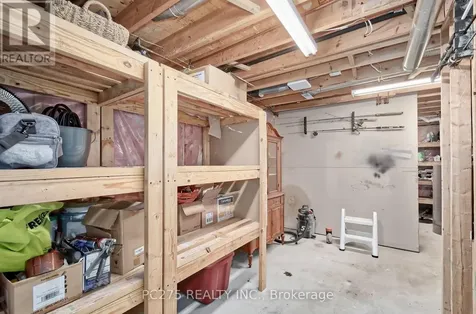 39 Ponsford Place St. Thomas ON N5P 4J8