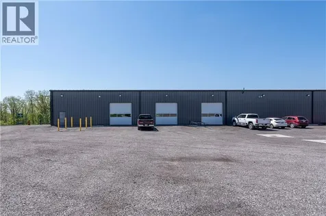 677 Colborne Street West Brantford ON N3T 5L5