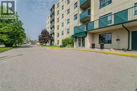 421 Fairview Drive Brantford ON N3R 7M3