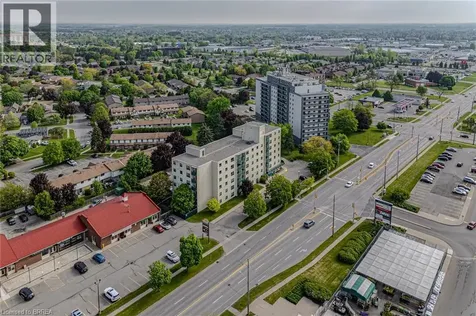 421 Fairview Drive Brantford ON N3R 7M3