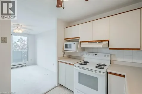 421 Fairview Drive Brantford ON N3R 7M3