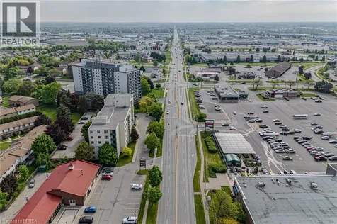 421 Fairview Drive Brantford ON N3R 7M3