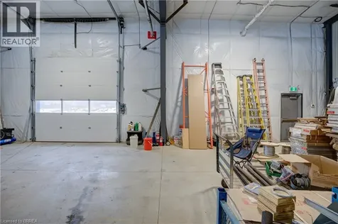 677 Colborne Street West Brantford ON N3T 5L5