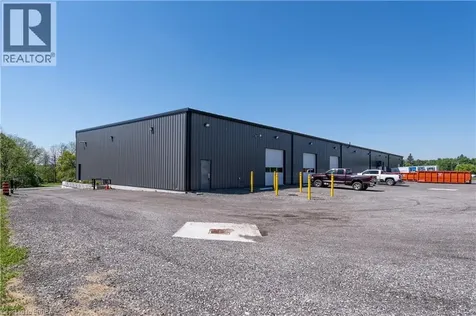 677 Colborne Street West Brantford ON N3T 5L5