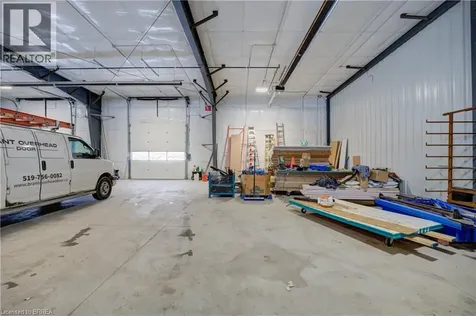 677 Colborne Street West Brantford ON N3T 5L5