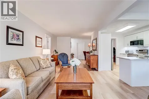 3050 Pinemeadow Drive Burlington ON L7M 3X5