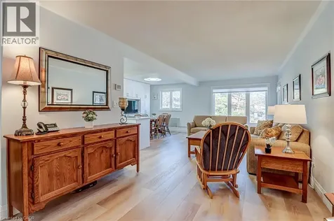 3050 Pinemeadow Drive Burlington ON L7M 3X5