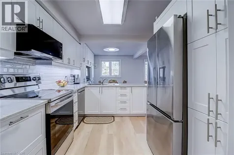 3050 Pinemeadow Drive Burlington ON L7M 3X5