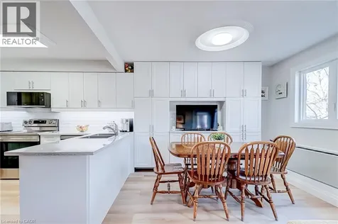 3050 Pinemeadow Drive Burlington ON L7M 3X5