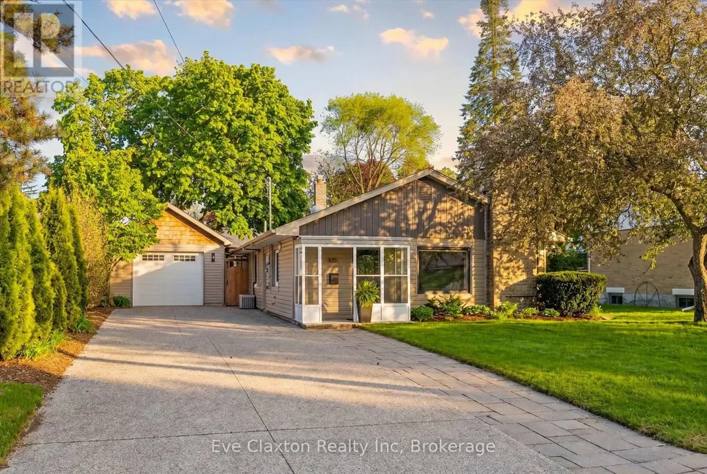 90 Dean Avenue Guelph (dovercliffe Park/old University) ON N1G 1L6