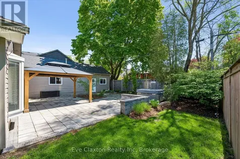 90 Dean Avenue Guelph (dovercliffe Park/old University) ON N1G 1L6
