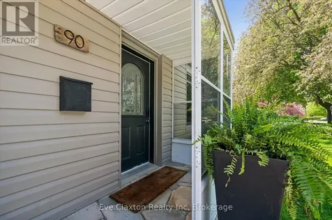90 Dean Avenue Guelph (dovercliffe Park/old University) ON N1G 1L6