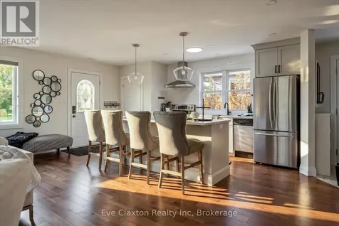 90 Dean Avenue Guelph (dovercliffe Park/old University) ON N1G 1L6
