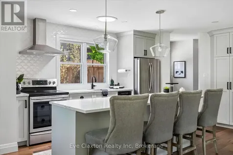 90 Dean Avenue Guelph (dovercliffe Park/old University) ON N1G 1L6