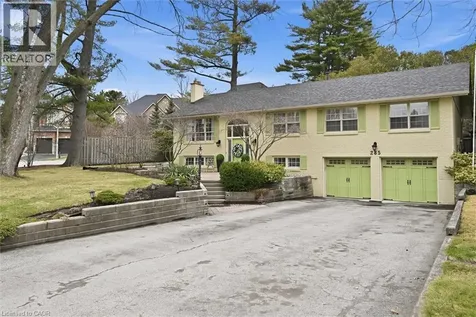 285 Glen Afton Drive Burlington ON L7L 1G8