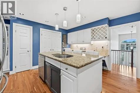 285 Glen Afton Drive Burlington ON L7L 1G8