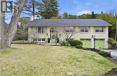 285 Glen Afton Drive Burlington ON L7L 1G8