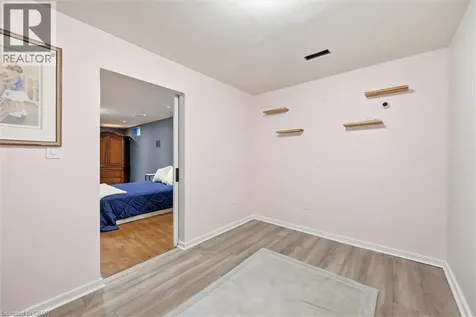285 Glen Afton Drive Burlington ON L7L 1G8