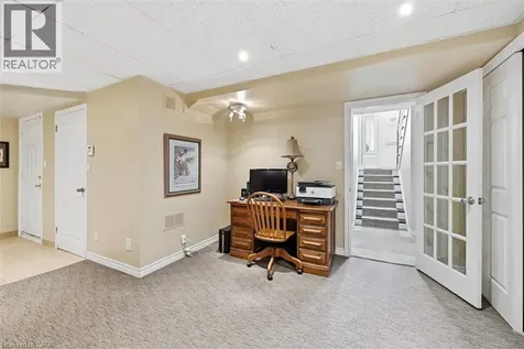 285 Glen Afton Drive Burlington ON L7L 1G8