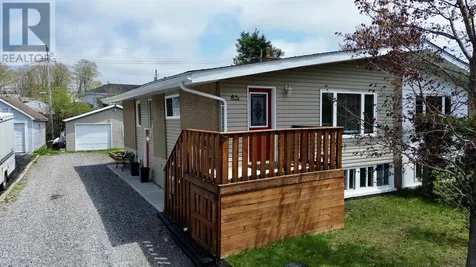 82B Axmith Avenue Elliot Lake ON P5A 1B8